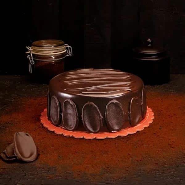 Luxury Fudge Cake